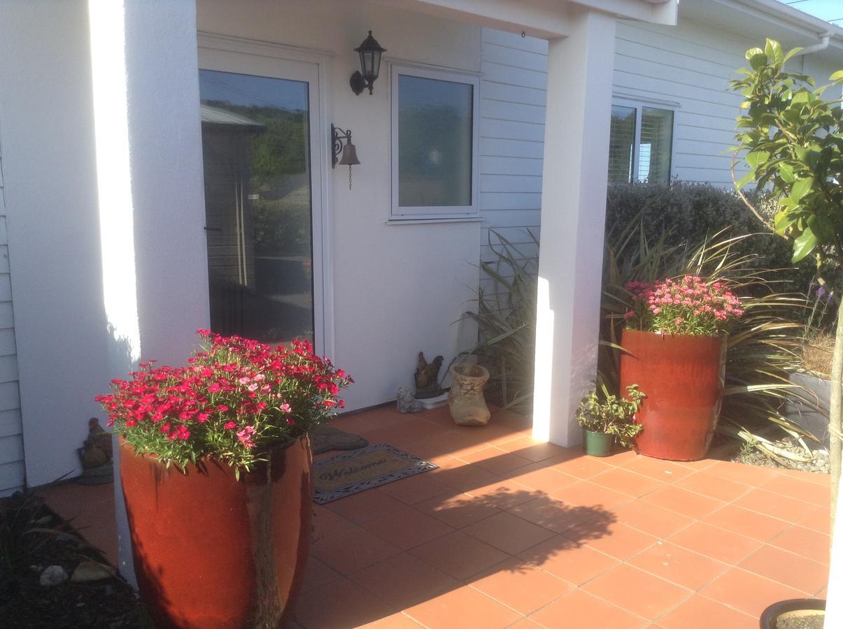 Noah'S Boutique Accommodation Moeraki Exterior photo