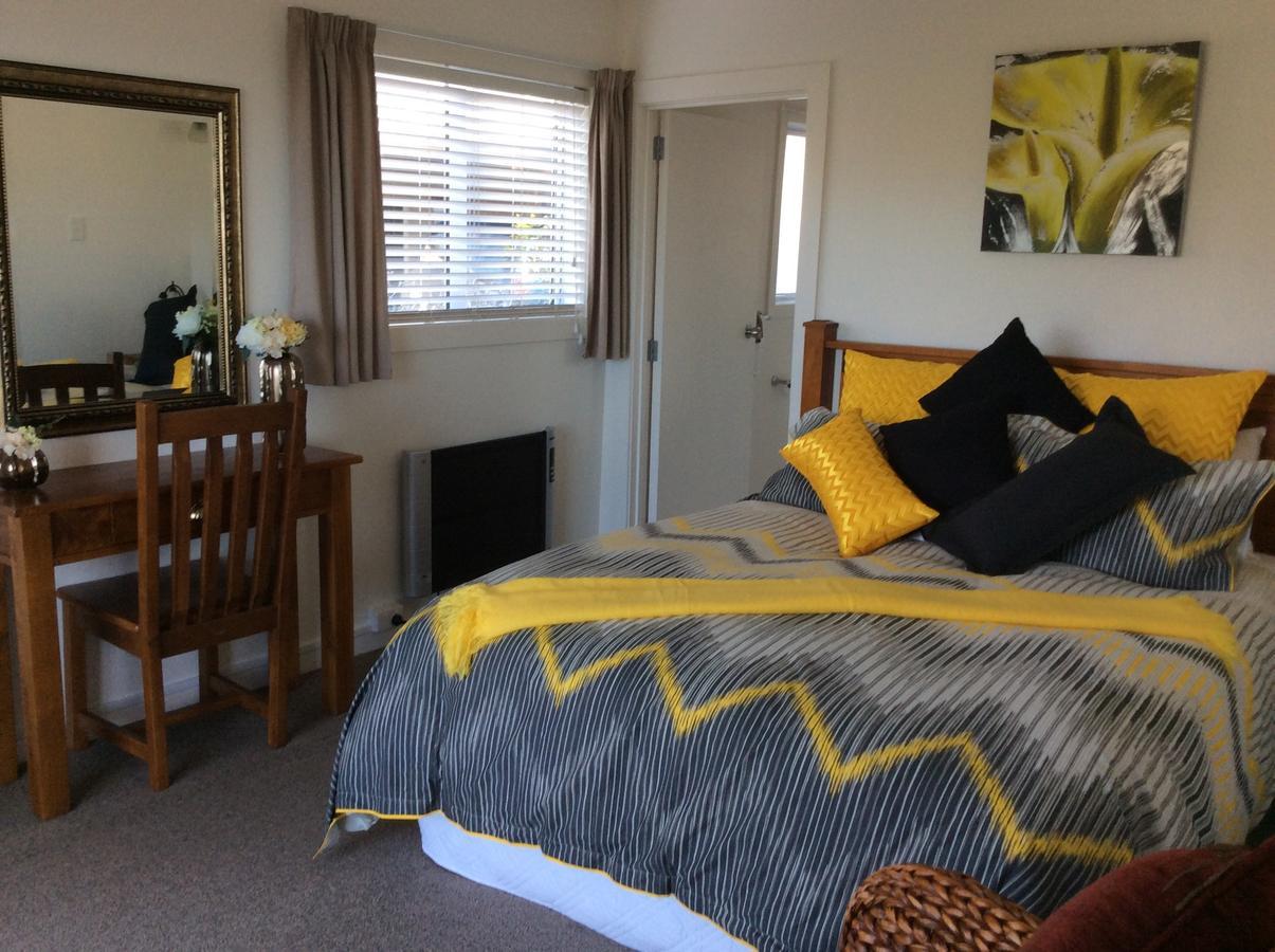 Noah'S Boutique Accommodation Moeraki Exterior photo