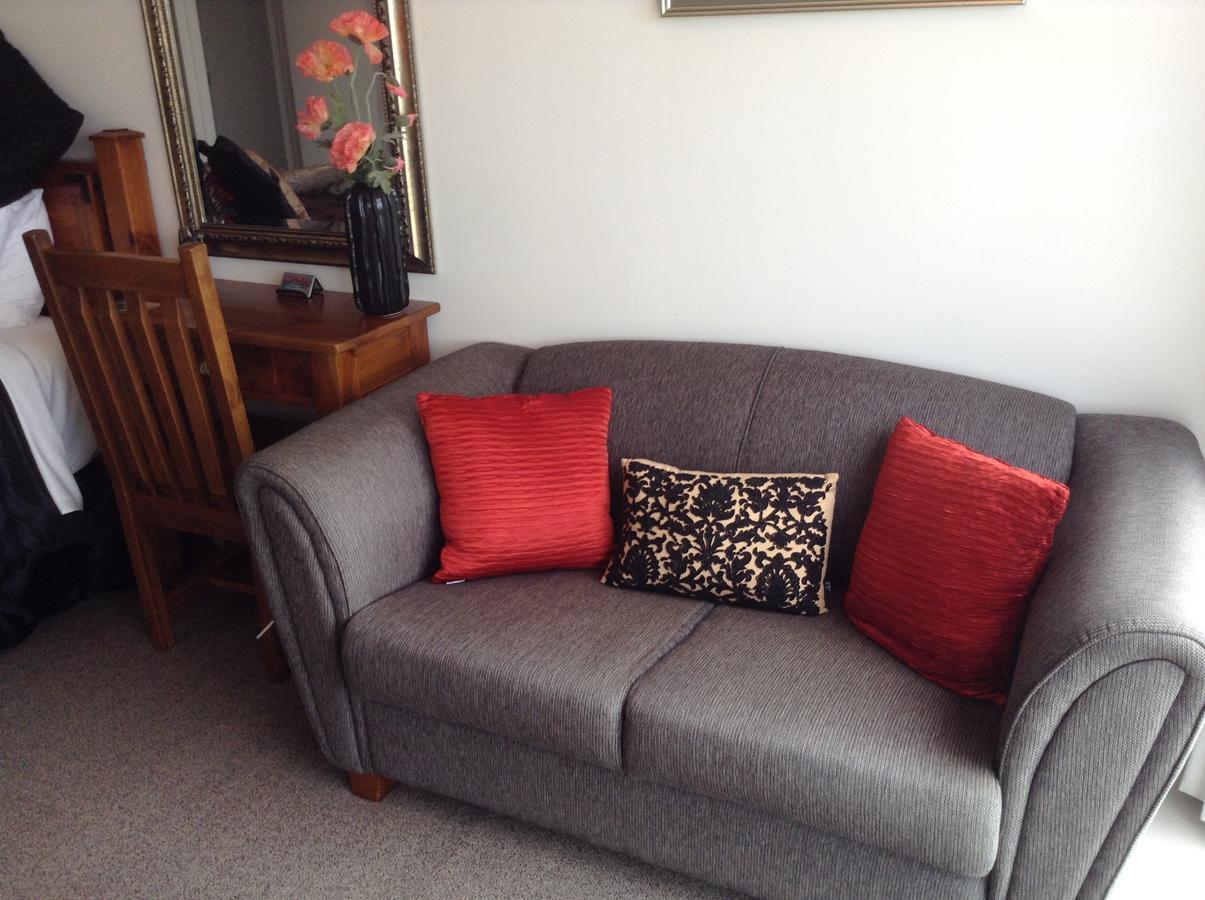 Noah'S Boutique Accommodation Moeraki Exterior photo