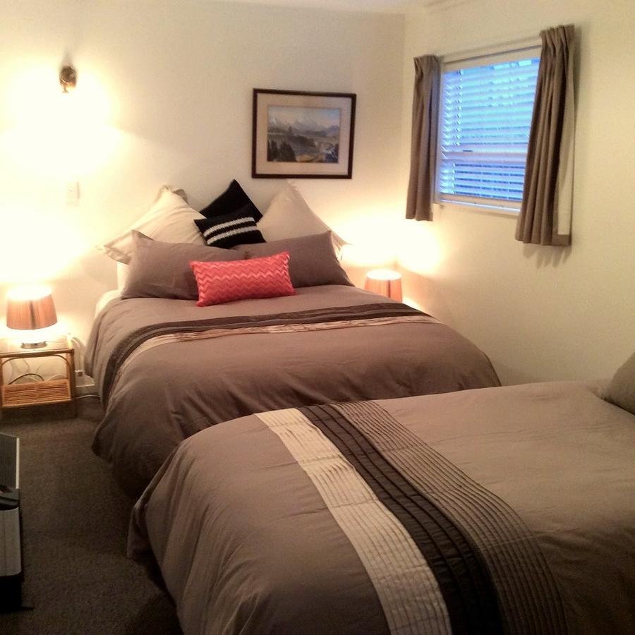 Noah'S Boutique Accommodation Moeraki Exterior photo