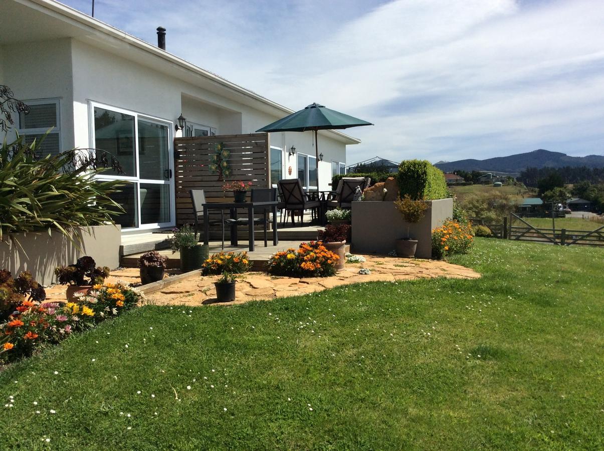Noah'S Boutique Accommodation Moeraki Exterior photo